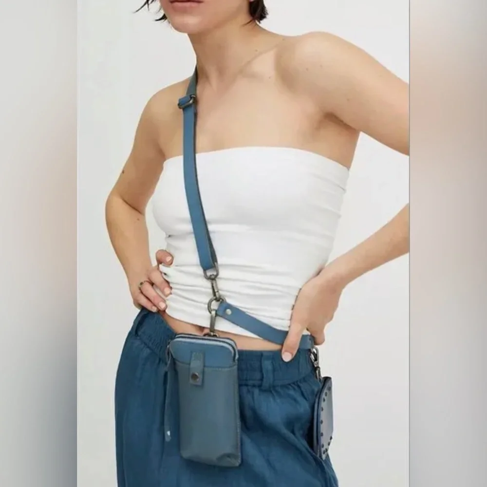 - Free people change me up crossbody bag - Picture 4 of 5